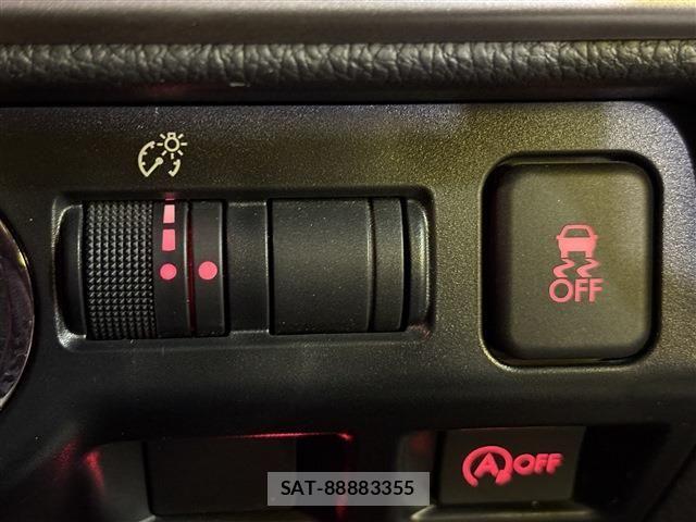Subaru SUBARU 2017-03 8882406-27