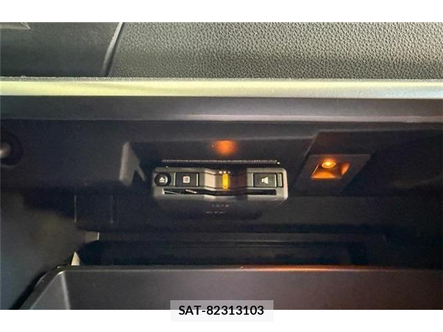 Subaru XV HYBRID 2022-09 1829286-18