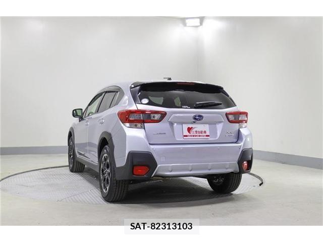 Subaru XV HYBRID 2022-09 1829286-4