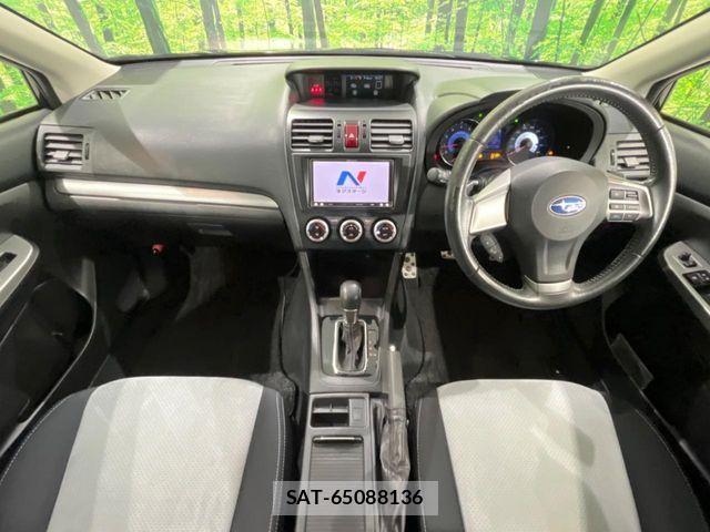 Subaru XV HYBRID 2013-11 3423342-1