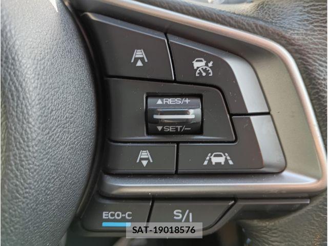 Subaru XV HYBRID 2018-11 4641162-12