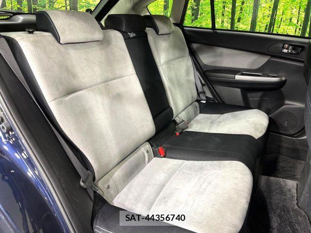 Subaru XV HYBRID 2014-03 4988182-9