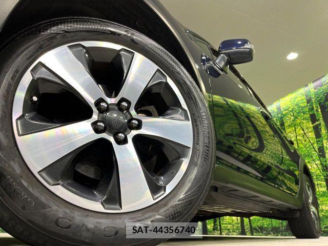 Subaru XV HYBRID 2014-03 4988182-13