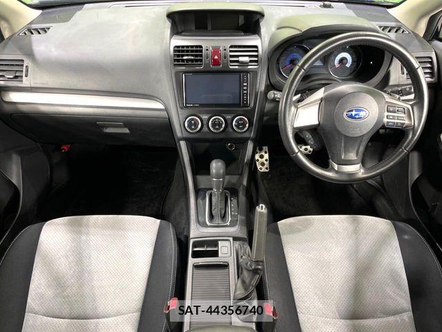 Subaru XV HYBRID 2014-03 4988182-2