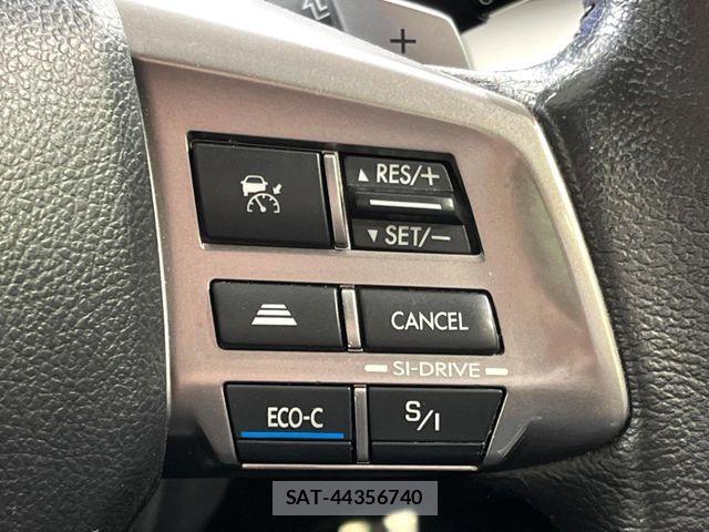 Subaru XV HYBRID 2014-03 4988182-6