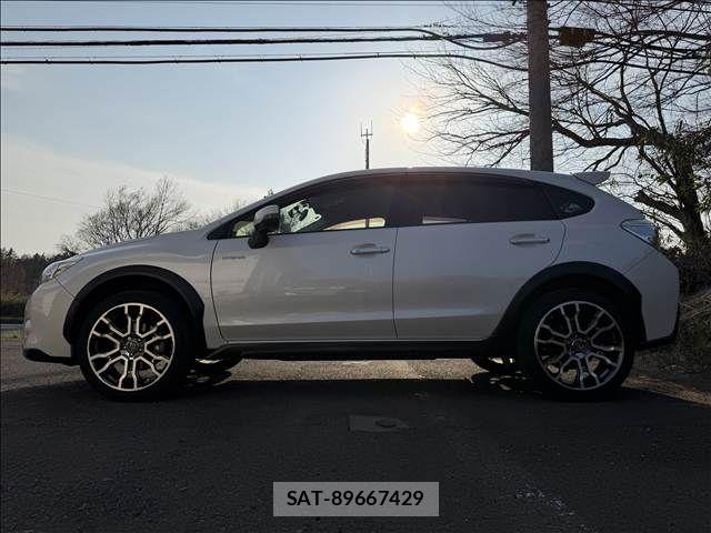 Subaru XV HYBRID 2013-07 5879885-5