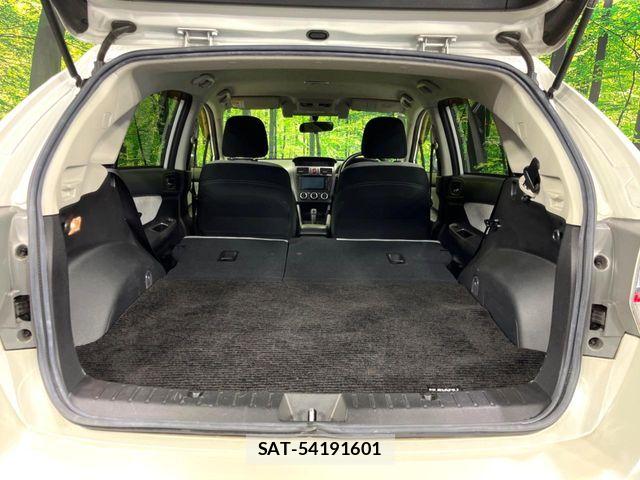 Subaru XV HYBRID 2014-08 6019953-10