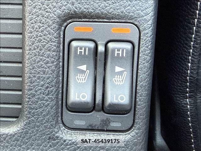 Subaru XV HYBRID 2013-12 6273028-13