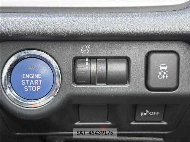 Subaru XV HYBRID 2013-12 6273028-14