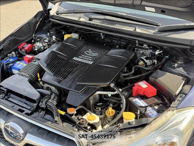 Subaru XV HYBRID 2013-12 6273028-19