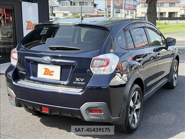 Subaru XV HYBRID 2013-12 6273028-23