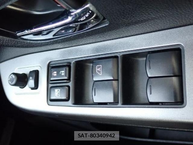 Subaru XV HYBRID 2014-03 6615093-24