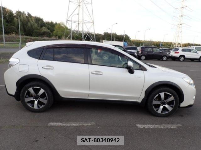 Subaru XV HYBRID 2014-03 6615093-6