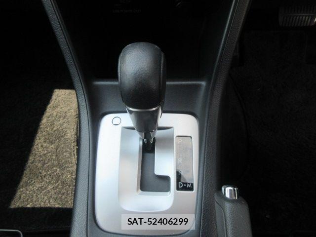 Subaru XV HYBRID 2015-09 6717447-15
