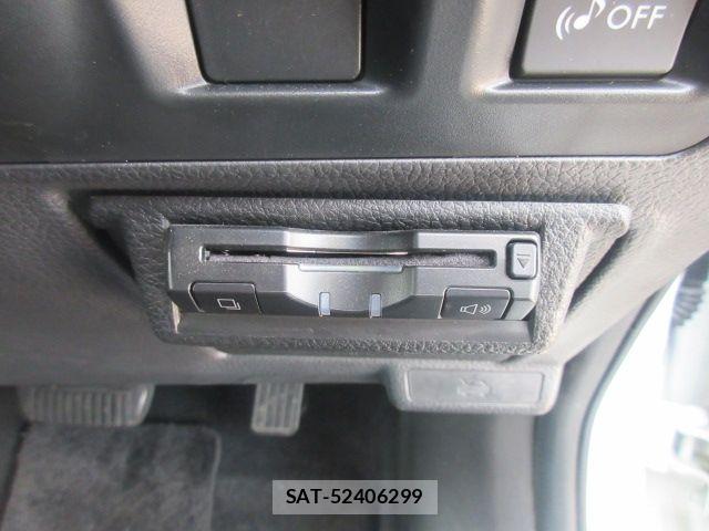 Subaru XV HYBRID 2015-09 6717447-16