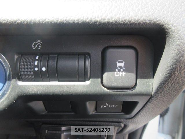 Subaru XV HYBRID 2015-09 6717447-19
