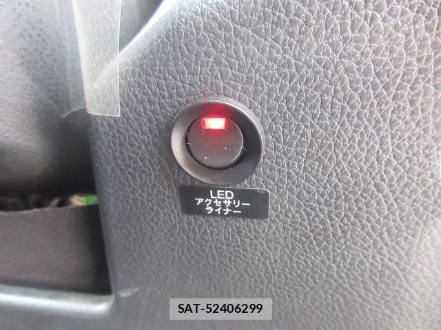 Subaru XV HYBRID 2015-09 6717447-21