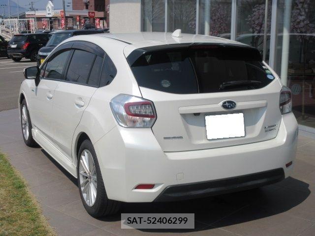Subaru XV HYBRID 2015-09 6717447-4