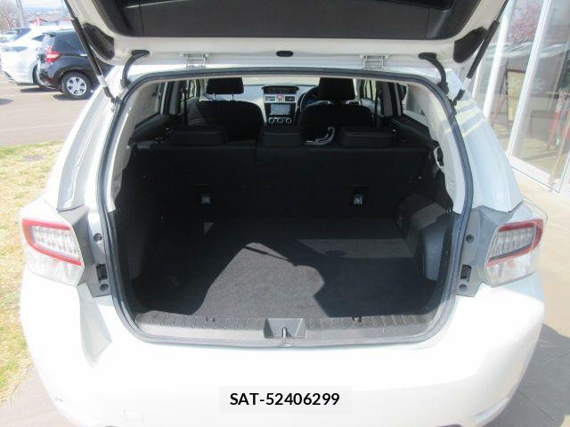 Subaru XV HYBRID 2015-09 6717447-8