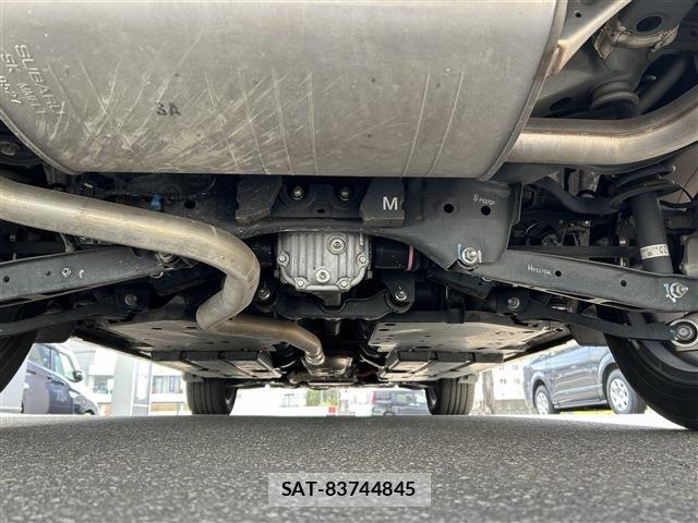 Subaru XV HYBRID 2019-05 6753449-27