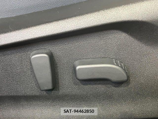 Subaru XV HYBRID 2019-06 6753448-5