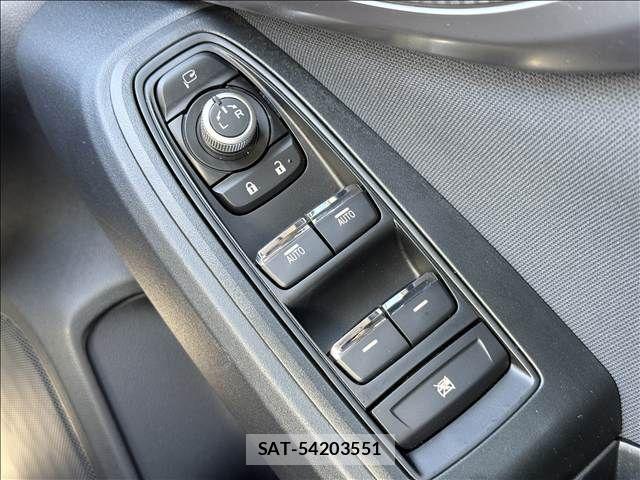 Subaru XV HYBRID 1991-07 6817450-28