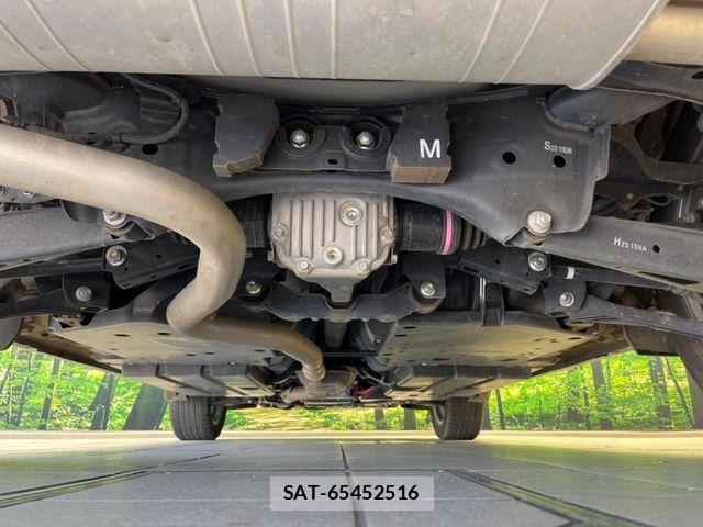 Subaru XV HYBRID 2022-05 6817448-18