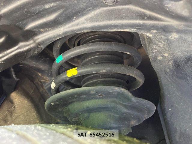 Subaru XV HYBRID 2022-05 6817448-19