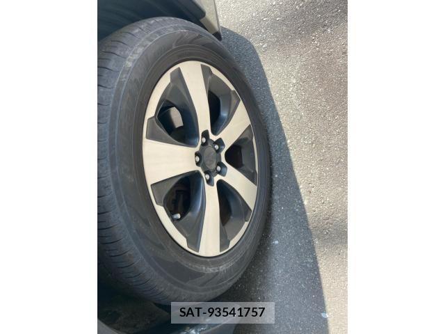 Subaru XV HYBRID 2014-09 6998570-4