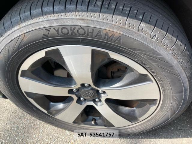 Subaru XV HYBRID 2014-09 6998570-7