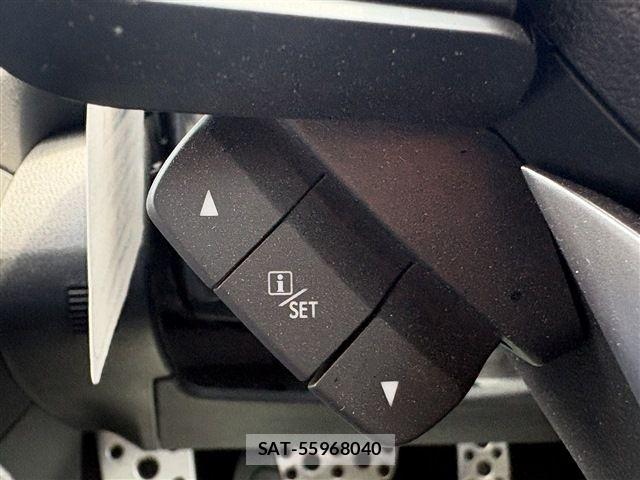 Subaru XV HYBRID 2019-06 6998534-29