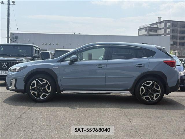 Subaru XV HYBRID 2019-06 6998534-4