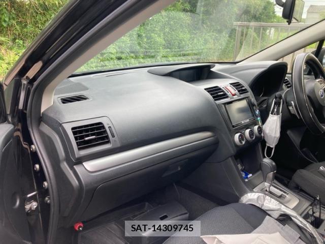 Subaru XV HYBRID 2014-02 7060923-8