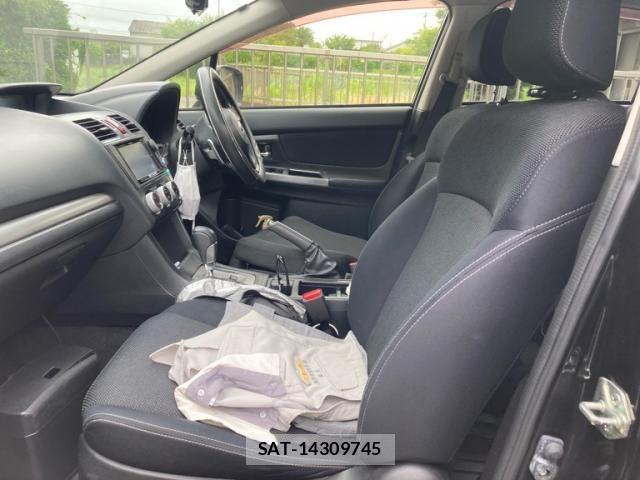 Subaru XV HYBRID 2014-02 7060923-9