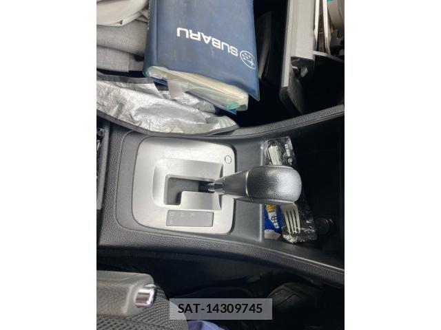 Subaru XV HYBRID 2014-02 7060923-16