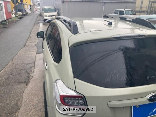 Subaru XV HYBRID 2013-07 7215609-3