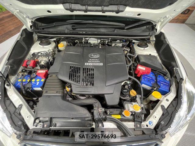 Subaru XV HYBRID 2016-05 7225654-17