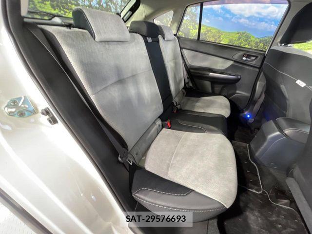 Subaru XV HYBRID 2016-05 7225654-8