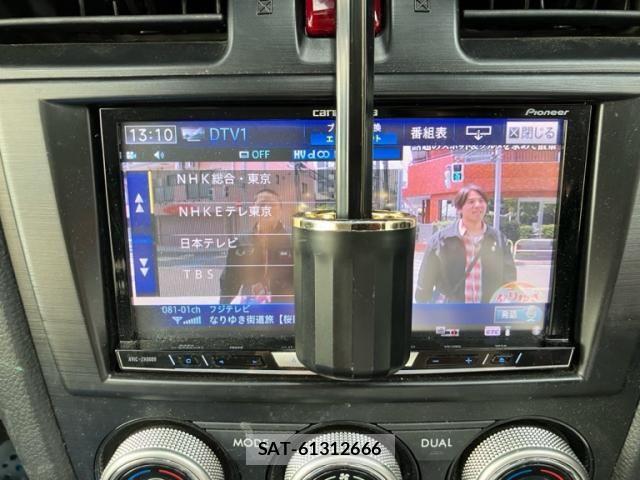 Subaru XV HYBRID 2013-07 7215608-23