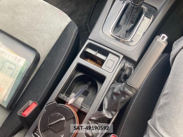 Subaru XV HYBRID 2013-12 7225652-16