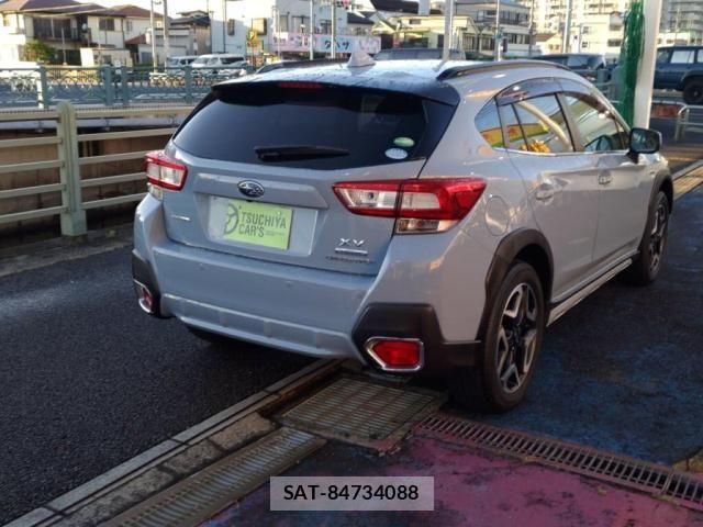 Subaru XV HYBRID 2018-10 7273047-1