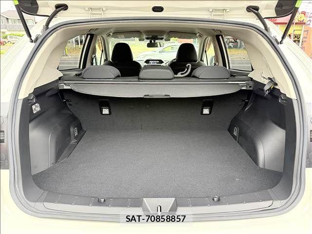 Subaru XV HYBRID 2019-04 7272616-10