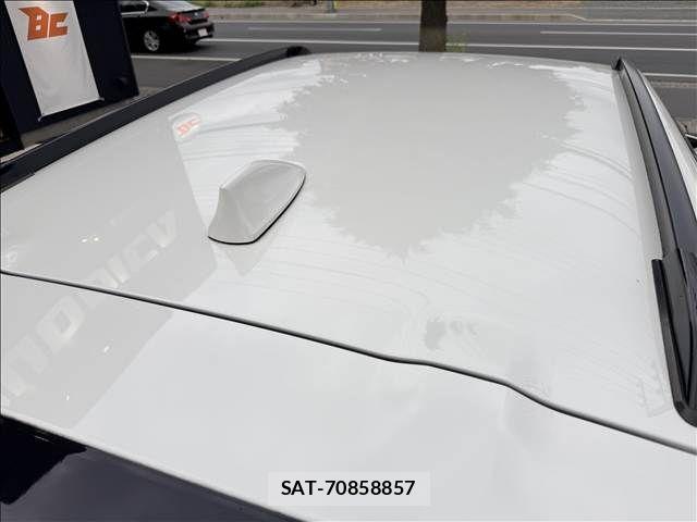 Subaru XV HYBRID 2019-04 7272616-18