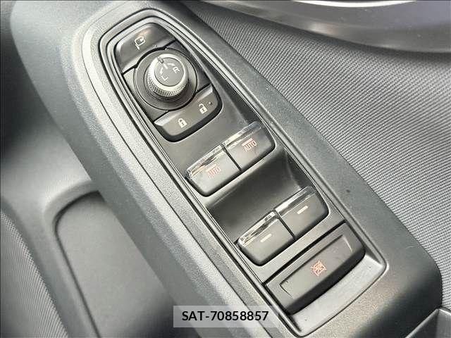 Subaru XV HYBRID 2019-04 7272616-28