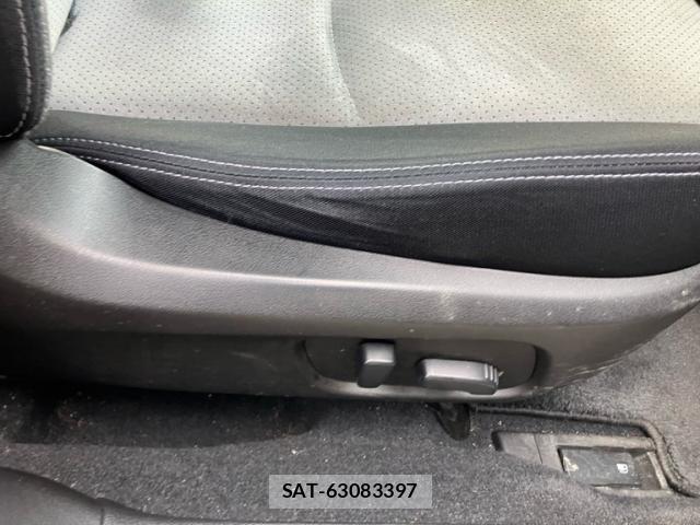 Subaru XV HYBRID 2013-12 7330408-12