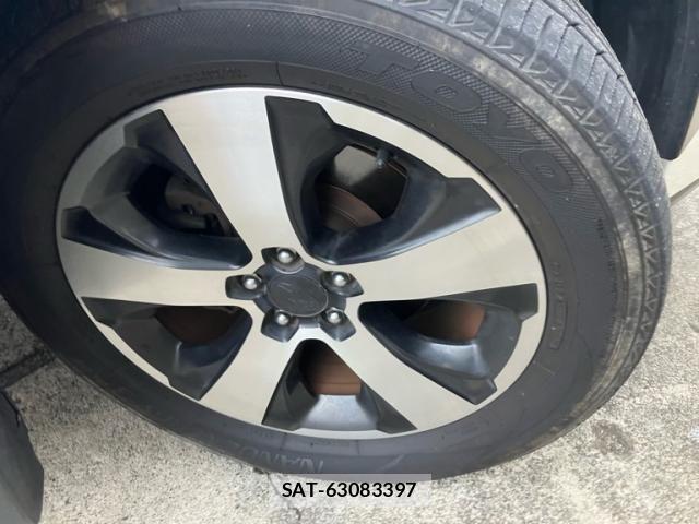 Subaru XV HYBRID 2013-12 7330408-5