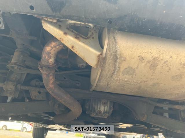 Subaru XV HYBRID 2013-11 7330407-10