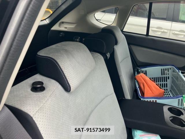 Subaru XV HYBRID 2013-11 7330407-17