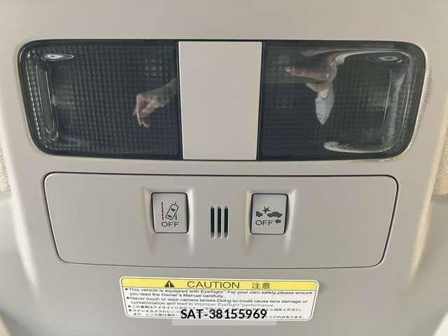 Subaru XV HYBRID 2014-01 7330403-15