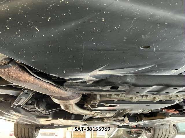 Subaru XV HYBRID 2014-01 7330403-6